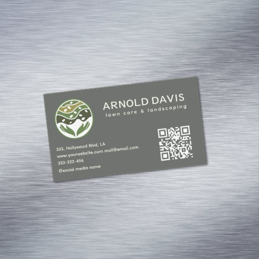 Alle seizoenen moderne gazon zorg en landschapsarc magnetisch visitekaartje (Voorbeeld)