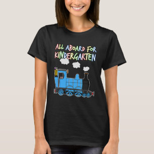 Alle treinapparatuur voor de eerste dag van de kin t-shirt