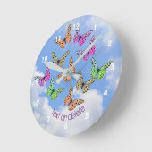 Alleen Butterflies gepersonaliseerd Ronde Klok (Hoek)
