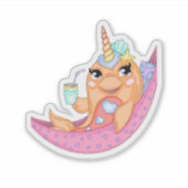 Alleen Chillin Narwhal Sticker (Voorkant)