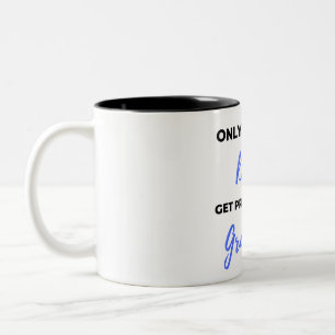 Alleen de beste Dads worden gepromoot naar opa zwa Tweekleurige Koffiemok
