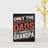 Alleen De Grootste Pappas Worden Gepromoveerd Tot  Kaart (Gele Bloem)