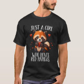 Alleen een die van Red Pandas houdt T-shirt (Voorkant)