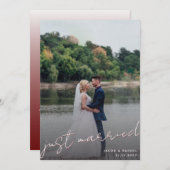 Alleen een gehuwde Script Overlay Dark Red Photo W Aankondiging (Voorkant / Achterkant)