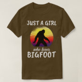 Alleen een meisje dat van Bigfoot houdt T-shirt (Design voorkant)