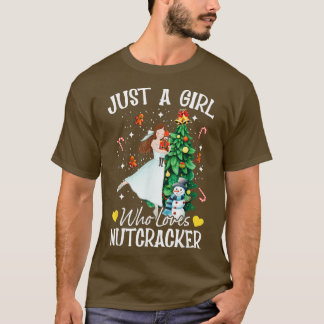 Alleen een meisje dat van de Nutcrackers kerstball T-shirt