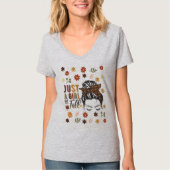 Alleen een meisje dat van een Herfst houdt T-shirt (Voorkant)