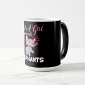 Alleen een meisje dat van olifanten houdt magische mok (Voorkant rechts)