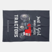 Alleen een meisje dat van tractoren houdt theedoek (Horizontaal)