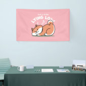 Alleen een Shiba Lying Low: Schattige Shiba Inu-on Spandoek (Beurs)