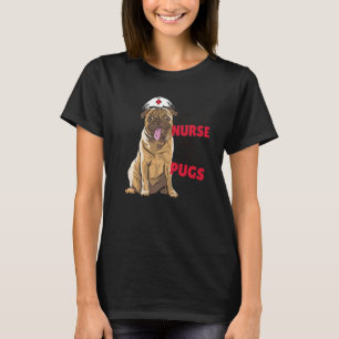 Alleen een verpleegster die van pugs houdt t-shirt