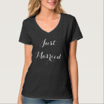 Alleen getrouwd t-shirt<br><div class="desc">Net getrouwd zwart-wit elegante lettertype typografie</div>