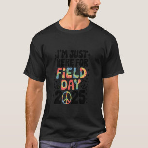 Alleen Hier Voor Field Day 2025 Kinderen Vrede Ler T-shirt