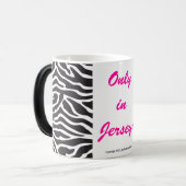 Alleen in Jersey Beverage Mok (Voorkant links)