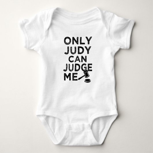 Alleen Judy kan me beoordelen op een grappig baby Romper (Voorkant)