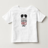 Alleen Kindergarten Vibes Terug naar school Kinder Shirts (Voorkant)
