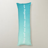 ALLEEN KLEURKLEUREN - oceaanblauw + jouw tekst Lichaamskussen (Achterkant (Verticaal))