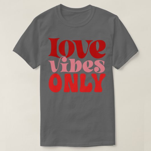 Alleen liefdesvirussen t-shirt (Design voorkant)
