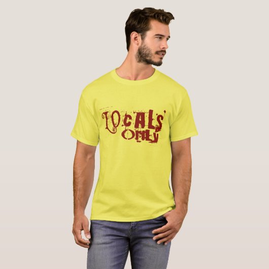 Alleen lokaal rood t-shirt (Voorkant volledig)