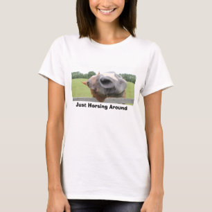 Alleen maar een paard rond Shirt