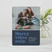 Alleen op feestelijke kerstfoto feestdagenkaart (Staand voorkant)