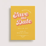 Alleen Peachy Non Photo Wedding Save the Date<br><div class="desc">Een bruiloft bewaart de datum met een aangepaste foto en perzikkleurige retro-stijl typografie is een unieke en stijlvolle manier om uw toekomstige leerlingen aan uw vrienden en familie bekend te maken. Het stijllettertype van de perzik voegt een aanraking van retro en whimsy toe. Dit ontwerp is zeker om indruk te...</div>