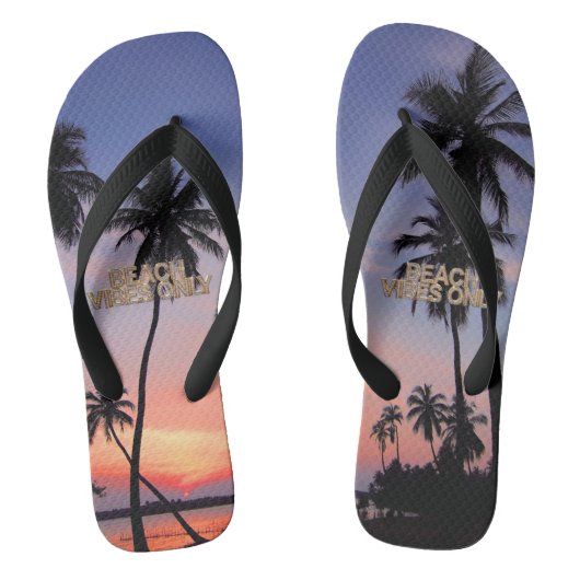 Alleen strandstemming paar teenslippers (Voetbed)