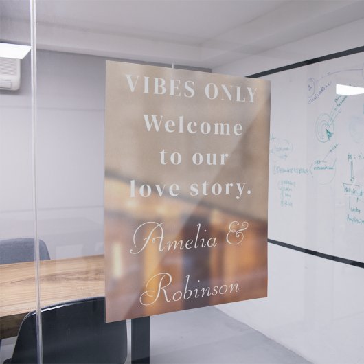 Alleen Vibes | Welkom bij onze Love Story bruiloft Raamsticker