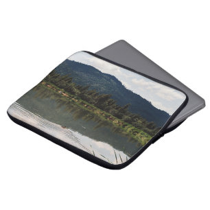 Alleen zwemmen.... laptop sleeve