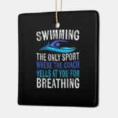 Alleen zwemmen waar de coach zwemt keramisch ornament (Links)