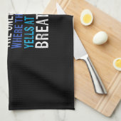 Alleen zwemmen waar de coach zwemt theedoek (Quarter Fold)