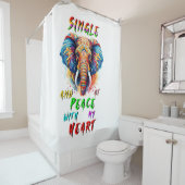 Alleenstaand en in vrede met mijn hart douchegordijn (In situ)