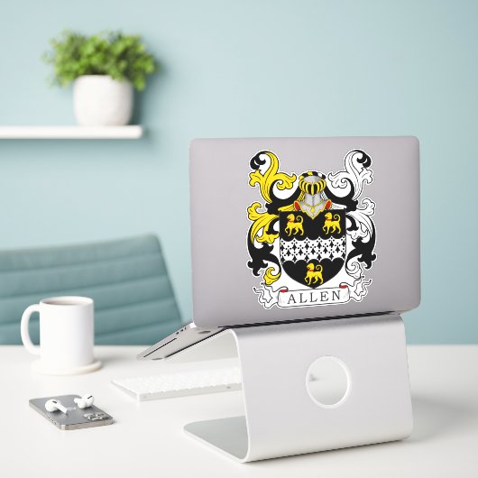 Allen Family Crest Sticker (Laptop op bureau)