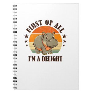 Allereerst ben ik een genot Baby Hippo Moo Deng Lo Notitieboek