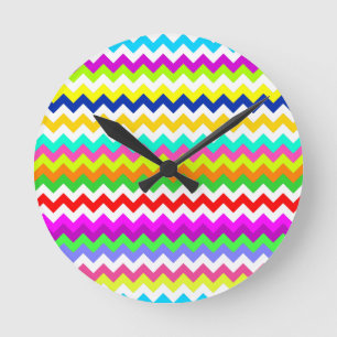 Alles behalve grijze Chevron Stripes Ronde Klok