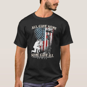 Alles gaf wat ruimte voor alle veteranen en herden t-shirt