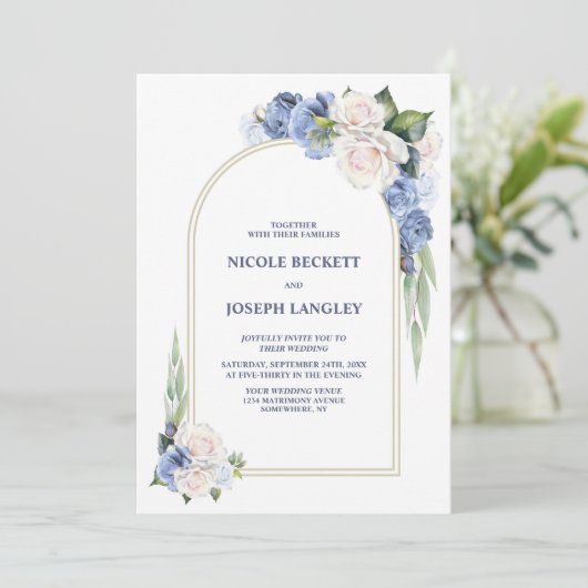 Alles in een blauwe witte bloemenboog bruiloft kaart (Staand voorkant)