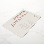 Alles in één Roos Gold Bold Typography Weddenschap Folie Uitnodiging (Gedraaid)