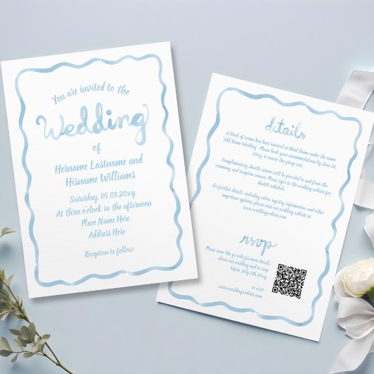 Alles in een Wavy Hand getekend Blauw QR RSVP brui Kaart