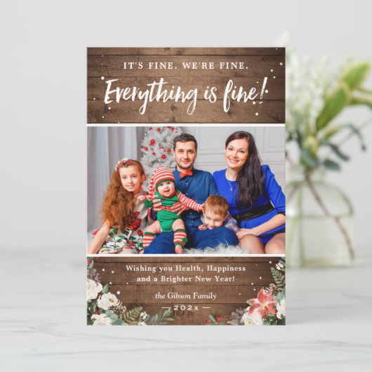 Alles is een mooie Rustic Wood Floral foto Feestdagenkaart (Staand voorkant)