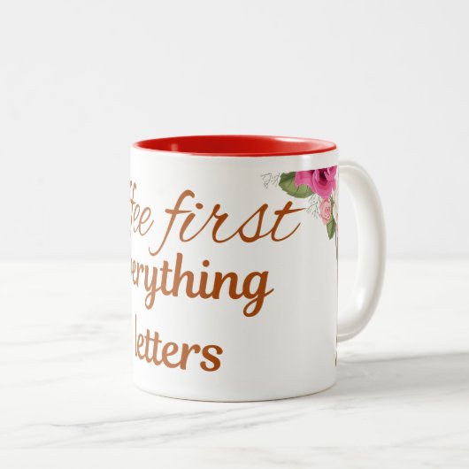 Alles letters tweekleurige koffiemok (Voorkant rechts)