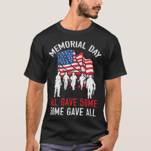Alles leverde een aantal reacties op alle Amerikaa T-shirt