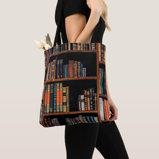 Alles-over-afdruk Canvas tas van bibliotheekboeken (Dichtbij)