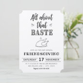 Alles over die klootzak | Vriendsgiving uitnodigin Kaart (Staand voorkant)