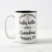 Alles smaakt beter als oma het haalt tweekleurige koffiemok (Links)