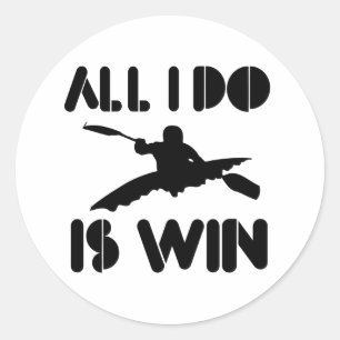 Alles wat ik doe is winnen bij Kayak Ronde Sticker