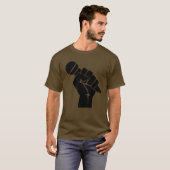 ALLES WAT IK NODIG HEB IS ÉÉN MIC T-SHIRT (Voorkant volledig)