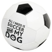 Alles wat ik nodig heb is Voetbal en mijn hond (Drie kwart)