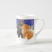 ALLES WAT IK WIL MET KERST - Chow  Bone China mok (Rechts)