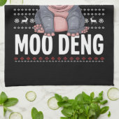 Alles wat ik wil voor Kerstmis is een Moo Deng Theedoek (Gevouwen)